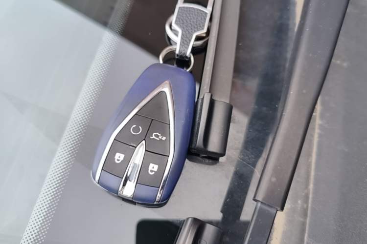 Used CHANGAN CS75 PLUS 2024 3rd Generation Champion Edition 1.5T Intelligent Drive Dynamic Model Vehicle Key