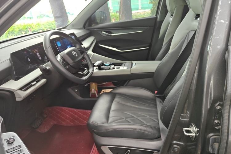Used CHANGAN CS75 PLUS 2024 3rd Generation Champion Edition 1.5T Intelligent Drive Dynamic Model Left Front Seat