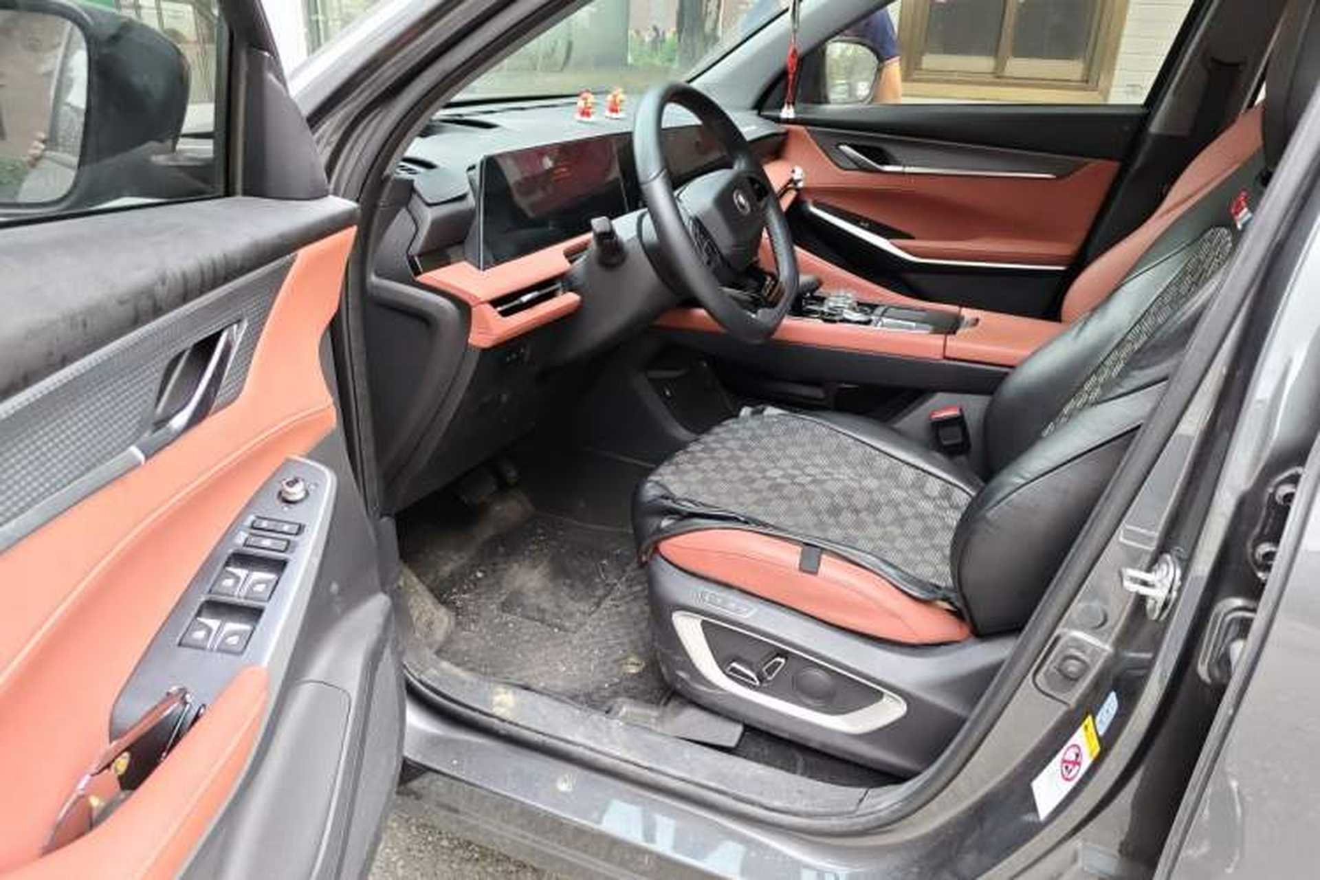 Used CHANGAN CS75 PLUS 2024 3rd Generation Champion Edition 2.0T Intelligent Drive Performance Model Driver Seat