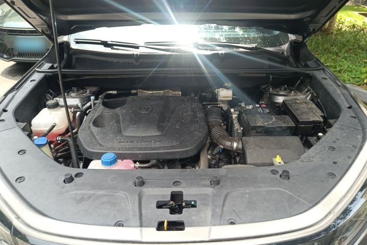 Used CHANGAN CS75 PLUS 2024 3rd Generation Champion Edition 1.5T Intelligent Drive Dynamic Model Engine Bay