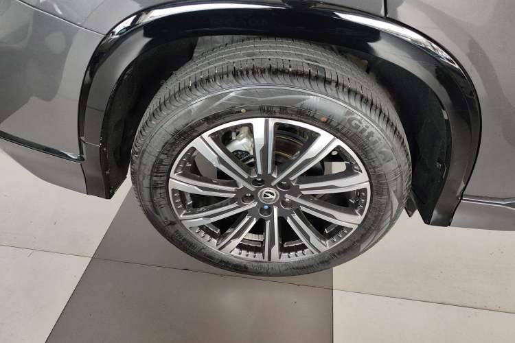 Used CHANGAN CS75 PLUS 2024 3rd Generation Champion Edition 1.5T Intelligent Drive Dynamic Model Exterior 5