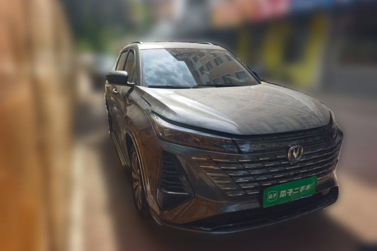 Used CHANGAN CS75 PLUS 2024 3rd Generation Champion Edition 1.5T Intelligent Drive Dynamic Model Front Right 45 Deg