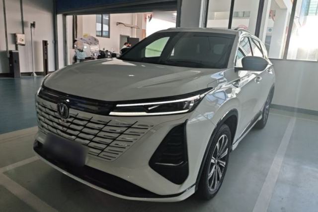 Used CHANGAN CS75 PLUS 2024 3rd Generation Champion Edition 1.5T Intelligent Drive Dynamic Model