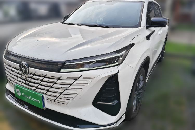 Used CHANGAN CS75 PLUS 2024 3rd Generation Champion Edition 2.0T Intelligent Drive Performance Model Guazi used car, China used car export, Used car for sale, Used cars, Cheapest cars for sale