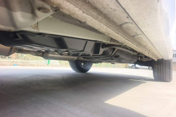 Used CHANGAN CS75 PLUS 2024 3rd Generation Champion Edition 2.0T Intelligent Drive Performance Model Chassis Front Left