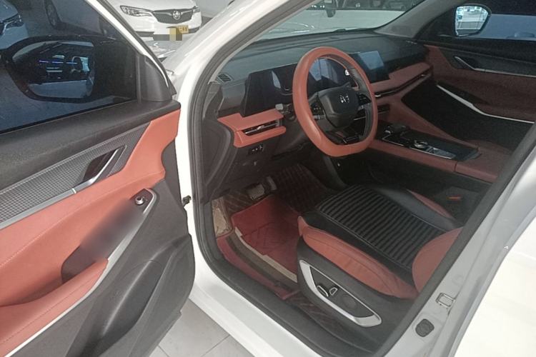 Used CHANGAN CS75 PLUS 2024 3rd Generation Champion Edition 1.5T Intelligent Drive Dynamic Model Driver Seat