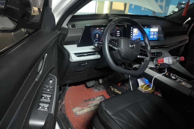 Used CHANGAN CS75 PLUS 2024 3rd Generation Champion Edition 1.5T Intelligent Drive Dynamic Model Driver Seat