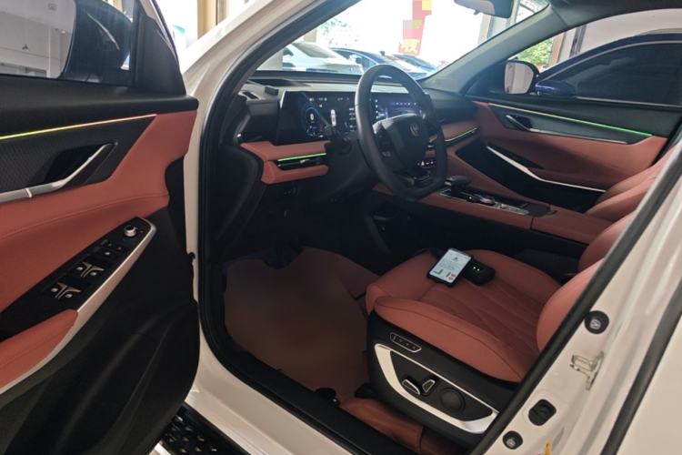 Used CHANGAN CS75 PLUS 2024 3rd Generation Champion Edition 2.0T Intelligent Drive Performance Model Driver Seat