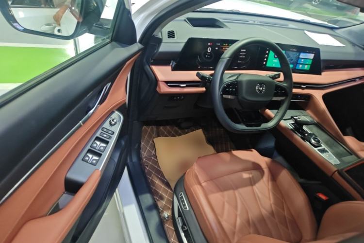 Used CHANGAN CS75 PLUS 2024 3rd Generation Champion Edition 2.0T Intelligent Drive Performance Model Driver Seat