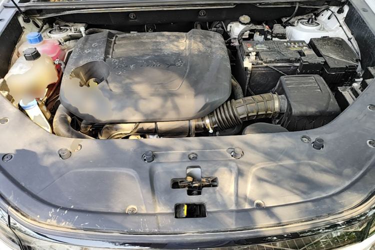 Used CHANGAN CS75 PLUS 2024 3rd Generation Champion Edition 2.0T Intelligent Drive Performance Model Engine Bay