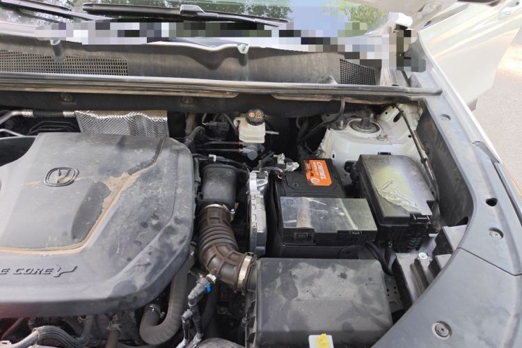 Used CHANGAN CS75 PLUS 2024 3rd Generation Champion Edition 1.5T Intelligent Drive Dynamic Model Engine Bay Left