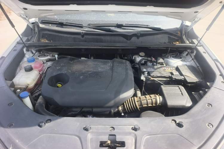 Used CHANGAN CS75 PLUS 2024 3rd Generation Champion Edition 2.0T Intelligent Drive Performance Model Engine Bay