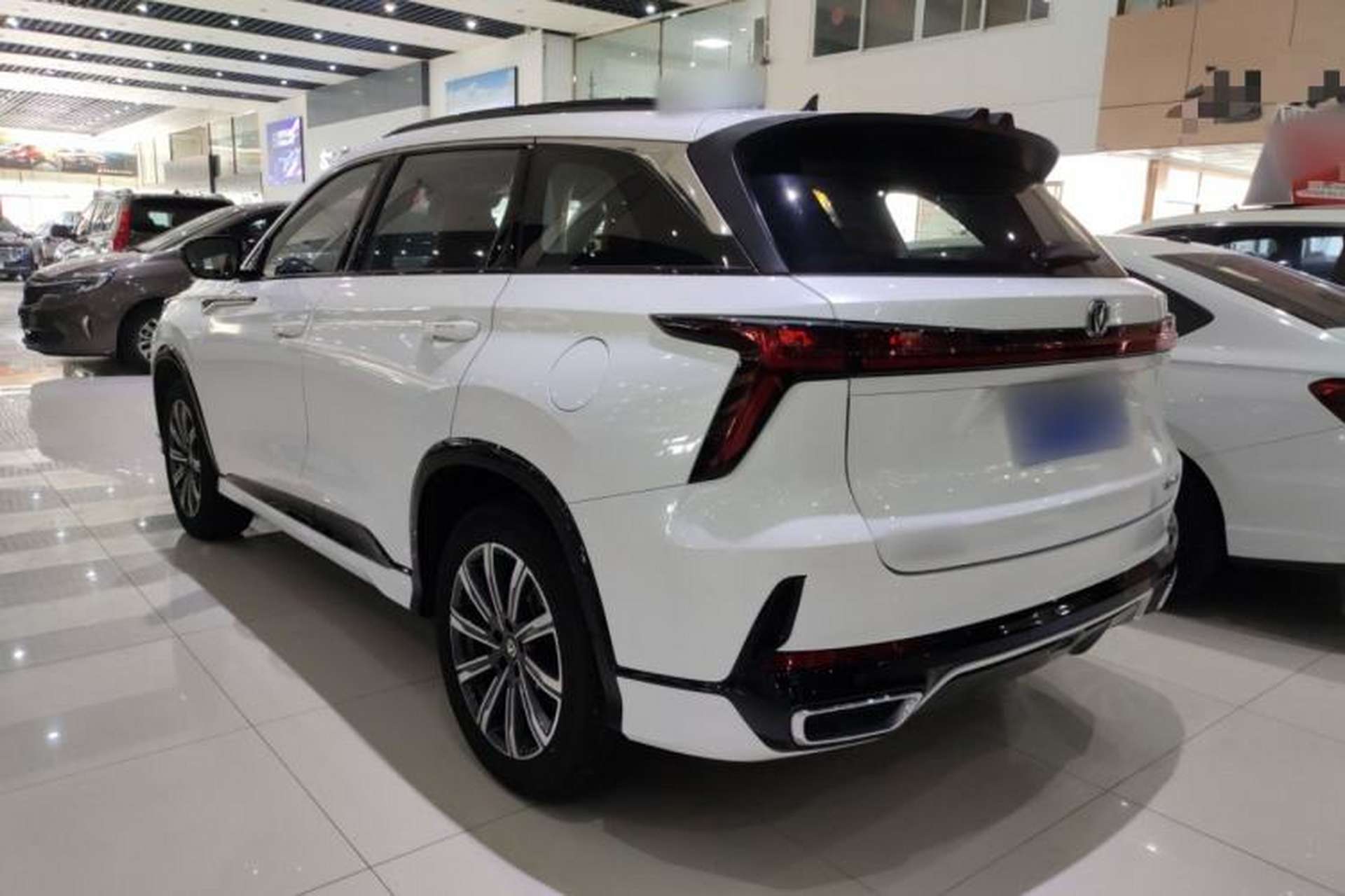 Used CHANGAN CS75 PLUS 2024 3rd Generation Champion Edition 1.5T Intelligent Drive Dynamic Model Exterior 5
