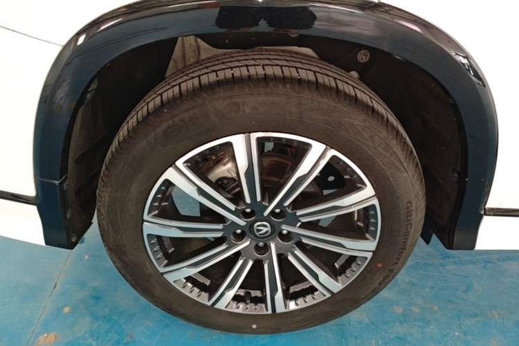 Used CHANGAN CS75 PLUS 2024 3rd Generation Champion Edition 1.5T Intelligent Drive Dynamic Model Exterior 5