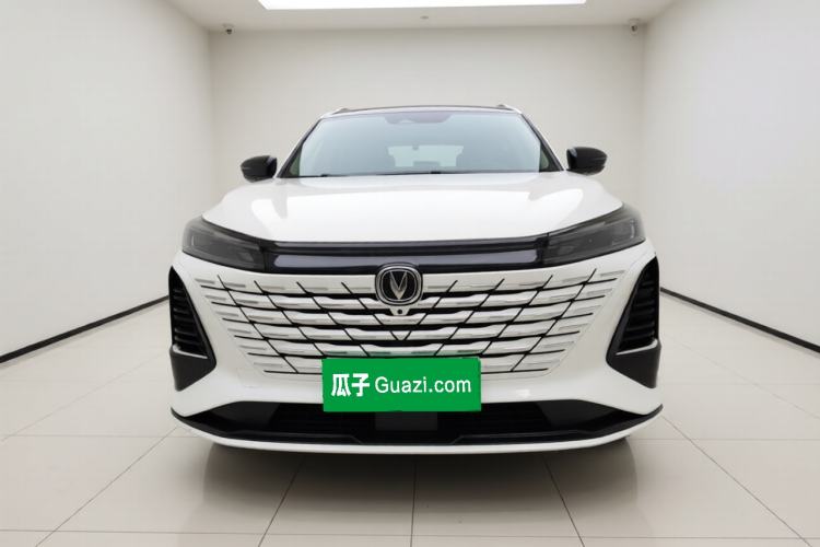 Used CHANGAN CS75 PLUS 2024 3rd Generation Champion Edition 1.5T Intelligent Drive Dynamic Model Front