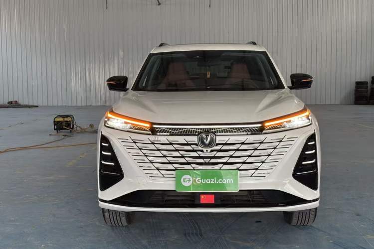 Used CHANGAN CS75 PLUS 2024 3rd Generation Champion Edition 1.5T Intelligent Drive Dynamic Model Front