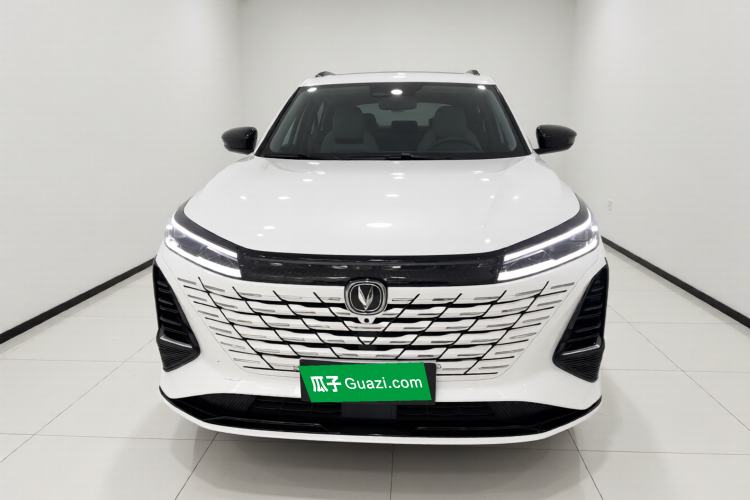 Used CHANGAN CS75 PLUS 2024 3rd Generation Champion Edition 1.5T Intelligent Drive Dynamic Model Front