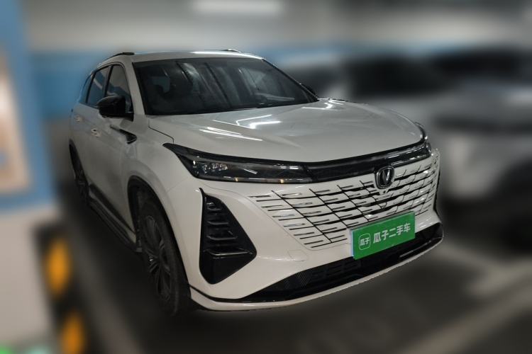 Used CHANGAN CS75 PLUS 2024 3rd Generation Champion Edition 1.5T Intelligent Drive Dynamic Model Front Right 45 Deg