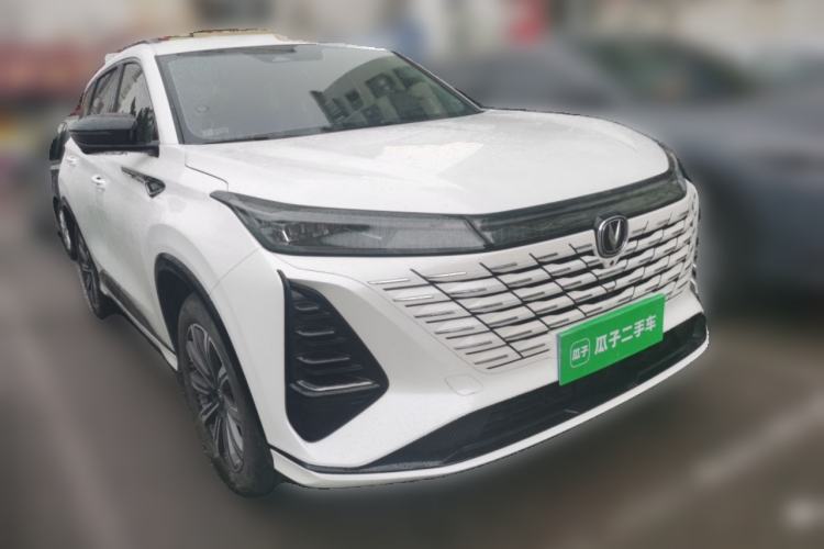 Used CHANGAN CS75 PLUS 2024 3rd Generation Champion Edition 1.5T Intelligent Drive Dynamic Model Front Right 45 Deg