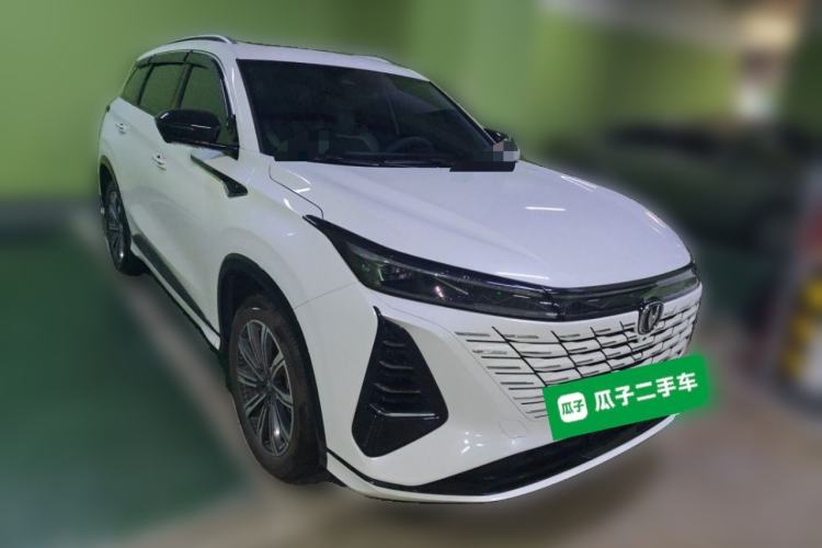 Used CHANGAN CS75 PLUS 2024 3rd Generation Champion Edition 1.5T Intelligent Drive Dynamic Model Front Right 45 Deg