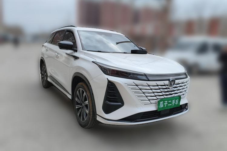 Used CHANGAN CS75 PLUS 2024 3rd Generation Champion Edition 1.5T Intelligent Drive Dynamic Model
