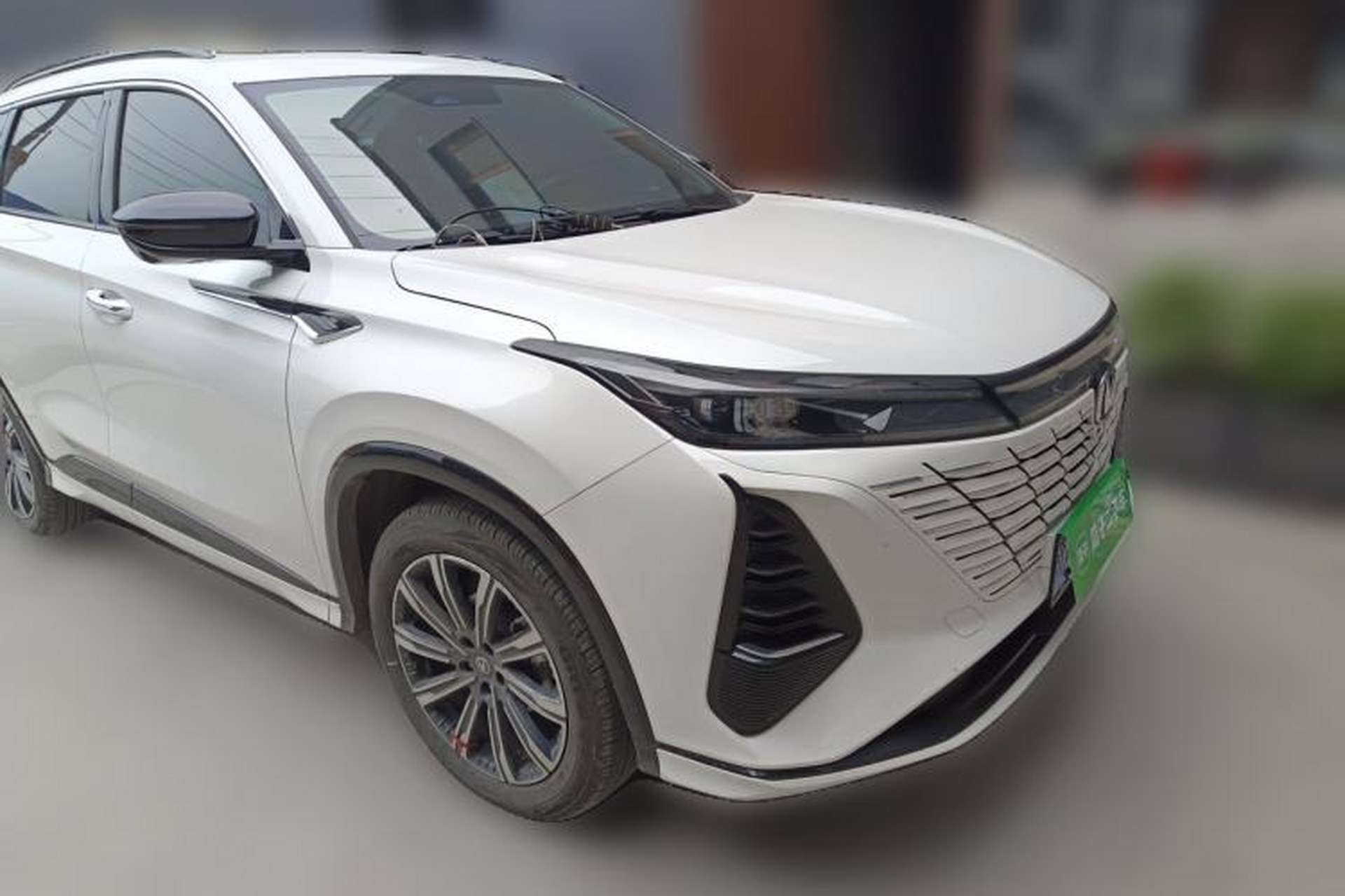 Used CHANGAN CS75 PLUS 2024 3rd Generation Champion Edition 1.5T Intelligent Drive Dynamic Model Front Right 45 Deg