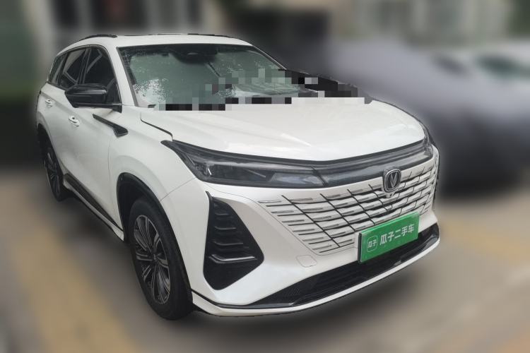 Used CHANGAN CS75 PLUS 2024 3rd Generation Champion Edition 1.5T Intelligent Drive Dynamic Model Front Right 45 Deg