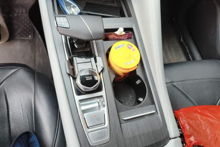 Used CHANGAN CS75 PLUS 2024 3rd Generation Champion Edition 1.5T Intelligent Drive Dynamic Model
