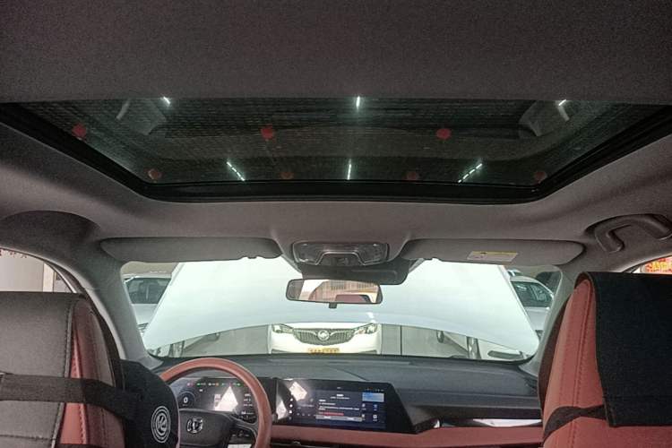 Used CHANGAN CS75 PLUS 2024 3rd Generation Champion Edition 1.5T Intelligent Drive Dynamic Model Headliner
