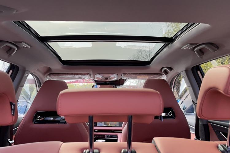 Used CHANGAN CS75 PLUS 2024 3rd Generation Champion Edition 2.0T Intelligent Drive Performance Model Headliner