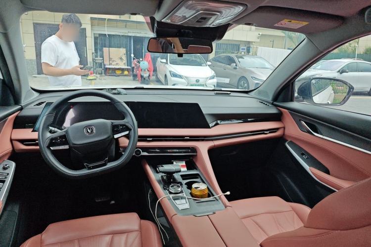 Used CHANGAN CS75 PLUS 2024 3rd Generation Champion Edition 1.5T Intelligent Drive Dynamic Model Headliner