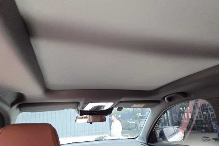 Used CHANGAN CS75 PLUS 2024 3rd Generation Champion Edition 1.5T Intelligent Drive Dynamic Model Headliner