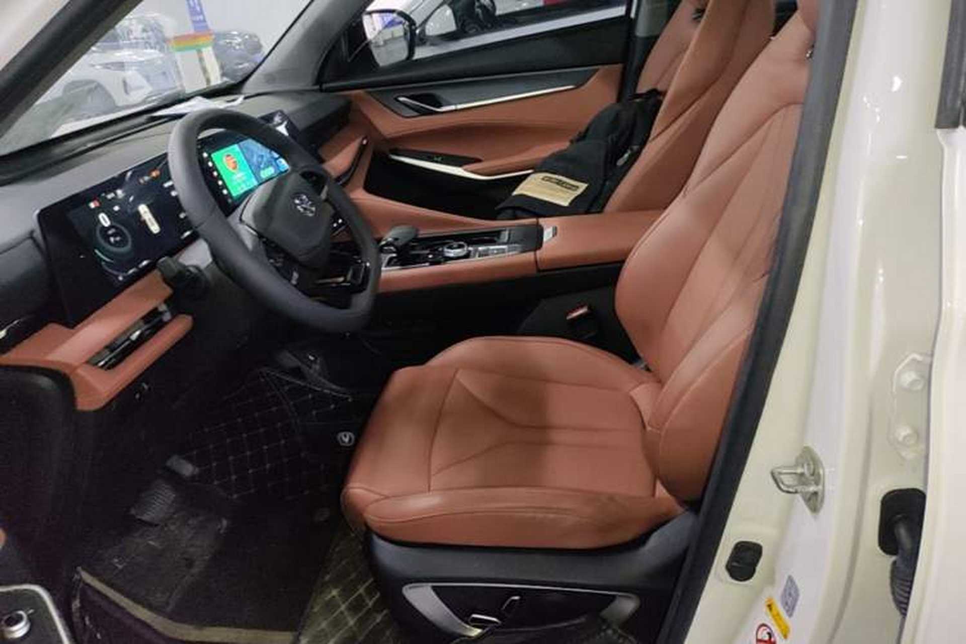 Used CHANGAN CS75 PLUS 2024 3rd Generation Champion Edition 1.5T Intelligent Drive Dynamic Model Left Front Seat