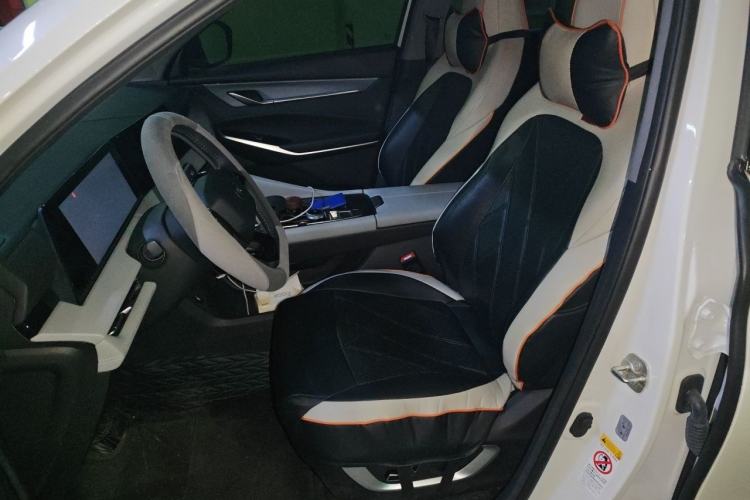 Used CHANGAN CS75 PLUS 2024 3rd Generation Champion Edition 1.5T Intelligent Drive Dynamic Model Left Front Seat