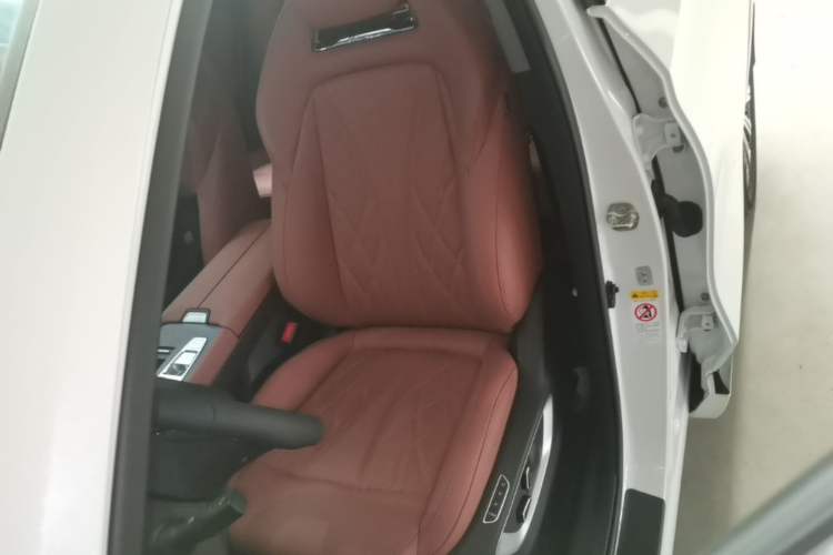 Used CHANGAN CS75 PLUS 2024 3rd Generation Champion Edition 2.0T Intelligent Drive Performance Model Left Front Seat