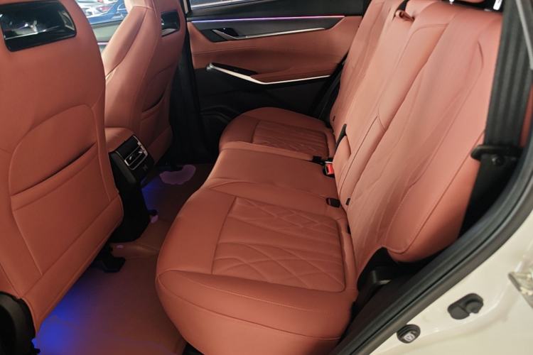 Used CHANGAN CS75 PLUS 2024 3rd Generation Champion Edition 2.0T Intelligent Drive Performance Model Left Rear Seat