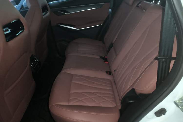 Used CHANGAN CS75 PLUS 2024 3rd Generation Champion Edition 1.5T Intelligent Drive Dynamic Model Left Rear Seat