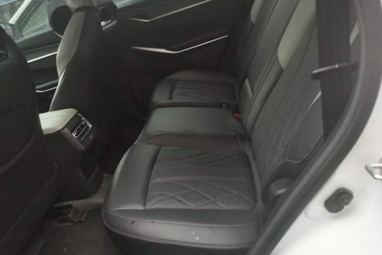 Used CHANGAN CS75 PLUS 2024 3rd Generation Champion Edition 1.5T Intelligent Drive Dynamic Model Left Rear Seat