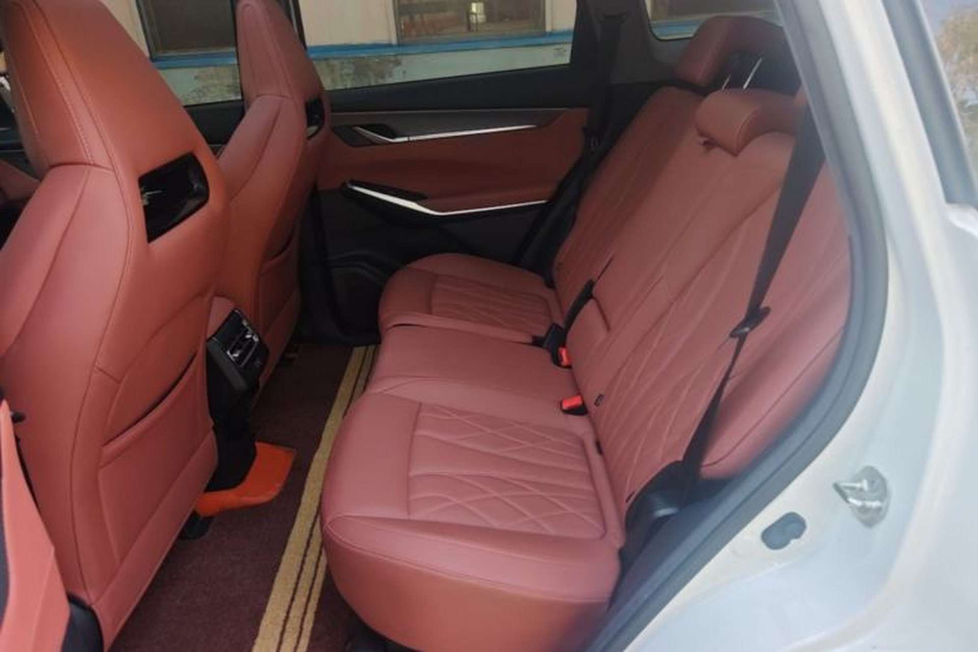 Used CHANGAN CS75 PLUS 2024 3rd Generation Champion Edition 1.5T Intelligent Drive Dynamic Model Left Rear Seat