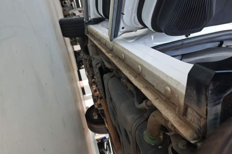 Used CHANGAN CS75 PLUS 2024 3rd Generation Champion Edition 1.5T Intelligent Drive Dynamic Model Left Side Sill