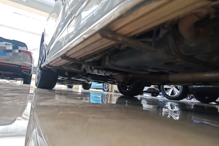 Used CHANGAN CS75 PLUS 2024 3rd Generation Champion Edition 2.0T Intelligent Drive Performance Model Left Side Sill