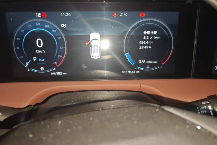 Used CHANGAN CS75 PLUS 2024 3rd Generation Champion Edition 1.5T Intelligent Drive Dynamic Model Odometer Close Up