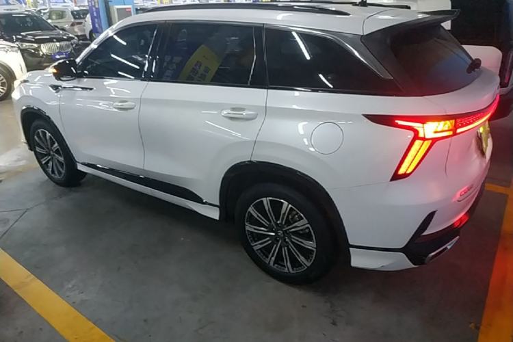 Used CHANGAN CS75 PLUS 2024 3rd Generation Champion Edition 1.5T Intelligent Drive Dynamic Model Rear Left 45 Deg