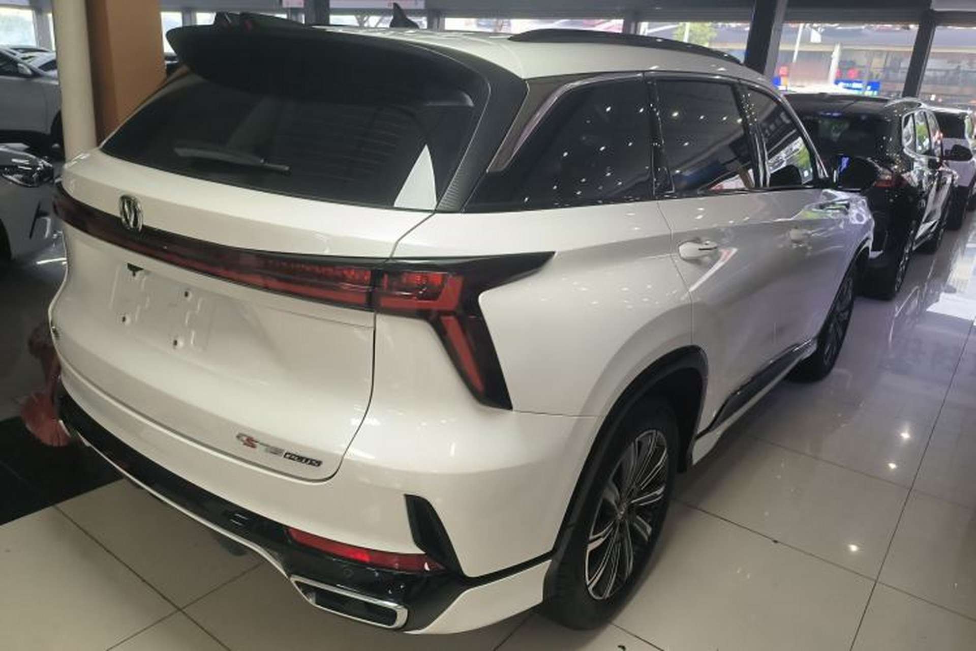 Used CHANGAN CS75 PLUS 2024 3rd Generation Champion Edition 1.5T Intelligent Drive Dynamic Model Rear Right 45 Deg