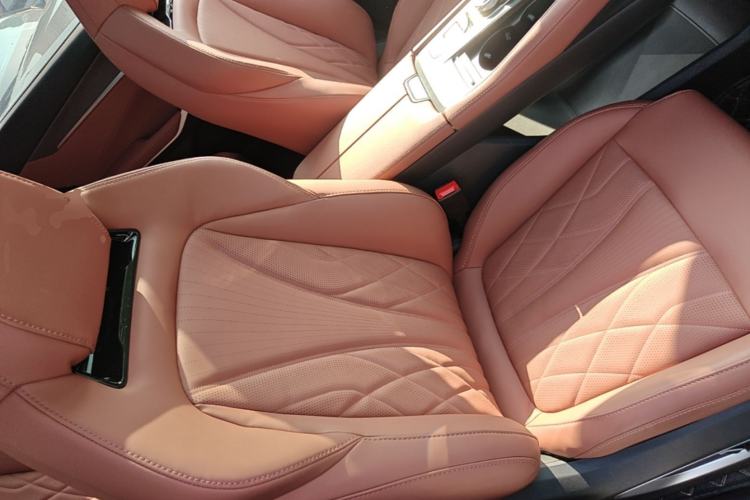 Used CHANGAN CS75 PLUS 2024 3rd Generation Champion Edition 1.5T Intelligent Drive Dynamic Model Right Front Seat