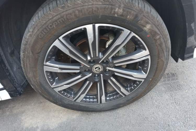 Used CHANGAN CS75 PLUS 2024 3rd Generation Champion Edition 1.5T Intelligent Drive Dynamic Model Right Front Wheel Hub
