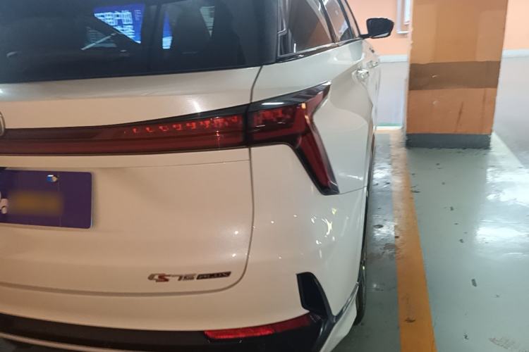 Used CHANGAN CS75 PLUS 2024 3rd Generation Champion Edition 1.5T Intelligent Drive Dynamic Model Right Rear Taillight