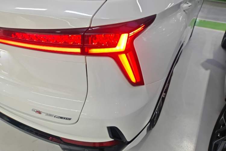Used CHANGAN CS75 PLUS 2024 3rd Generation Champion Edition 2.0T Intelligent Drive Performance Model Right Rear Taillight