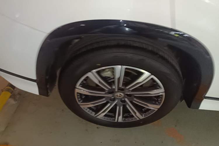 Used CHANGAN CS75 PLUS 2024 3rd Generation Champion Edition 1.5T Intelligent Drive Dynamic Model Right Rear Wheel Hub