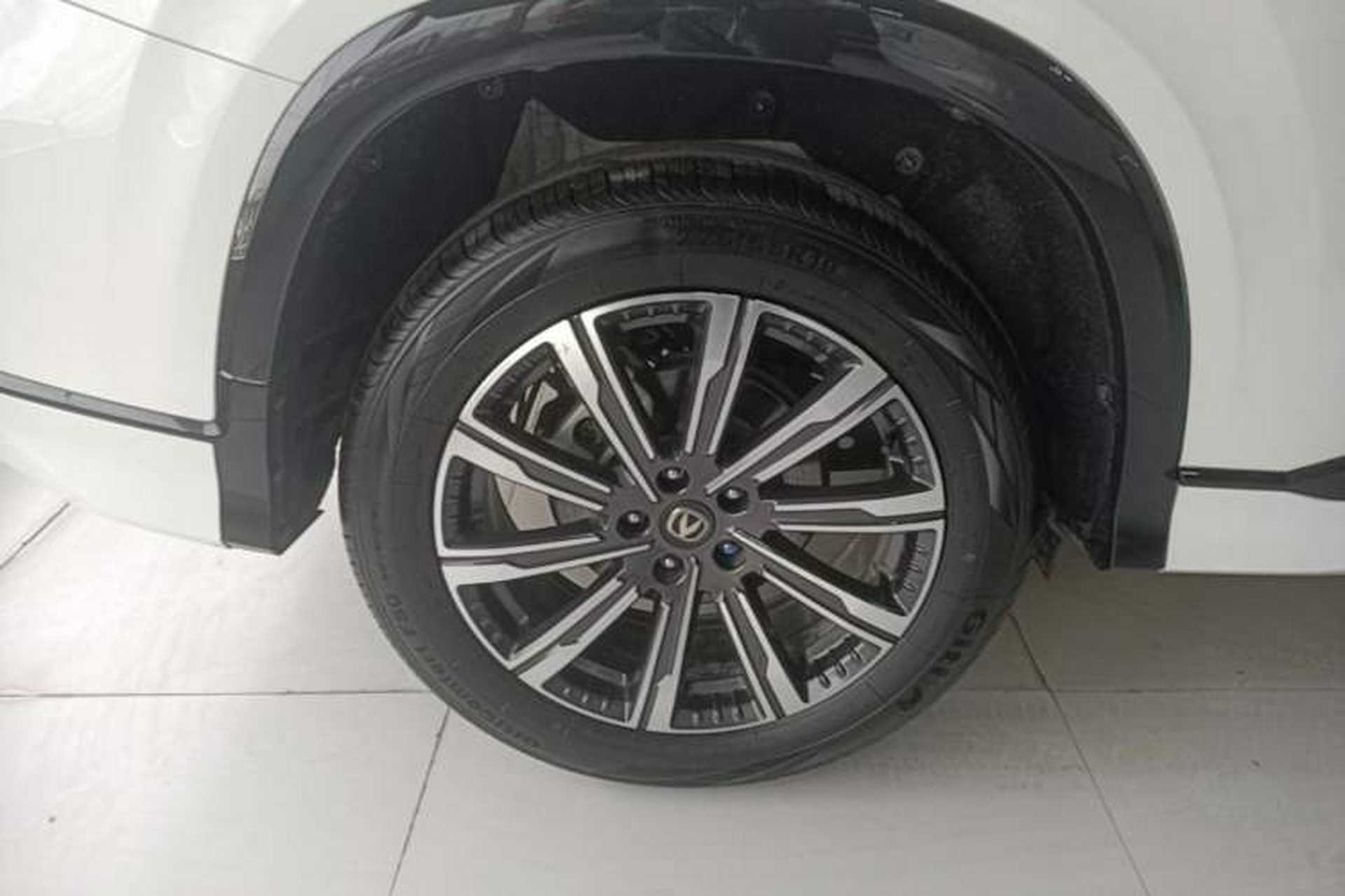 Used CHANGAN CS75 PLUS 2024 3rd Generation Champion Edition 1.5T Intelligent Drive Dynamic Model Right Rear Wheel Hub